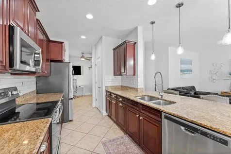2916 Winglewood Circle Lutz FL 33558