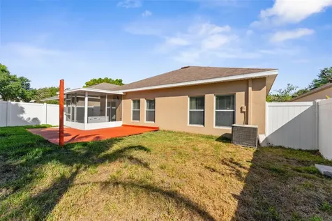 2916 Winglewood Circle Lutz FL 33558