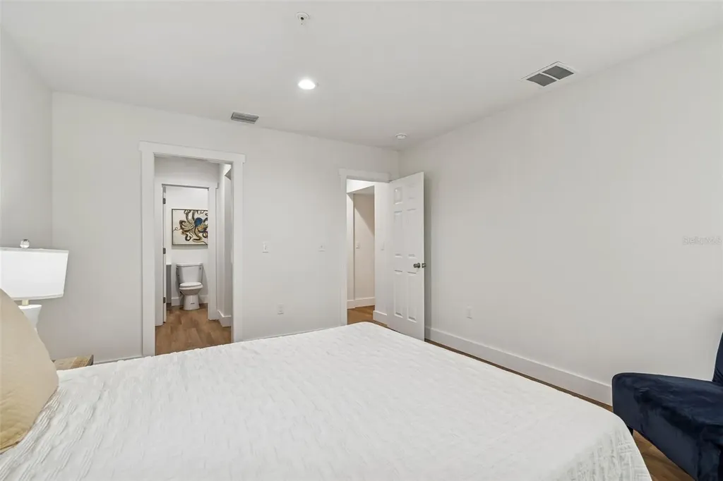 718 Haven Place Tarpon Springs FL 34689