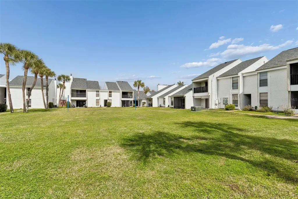 718 Haven Place Tarpon Springs FL 34689