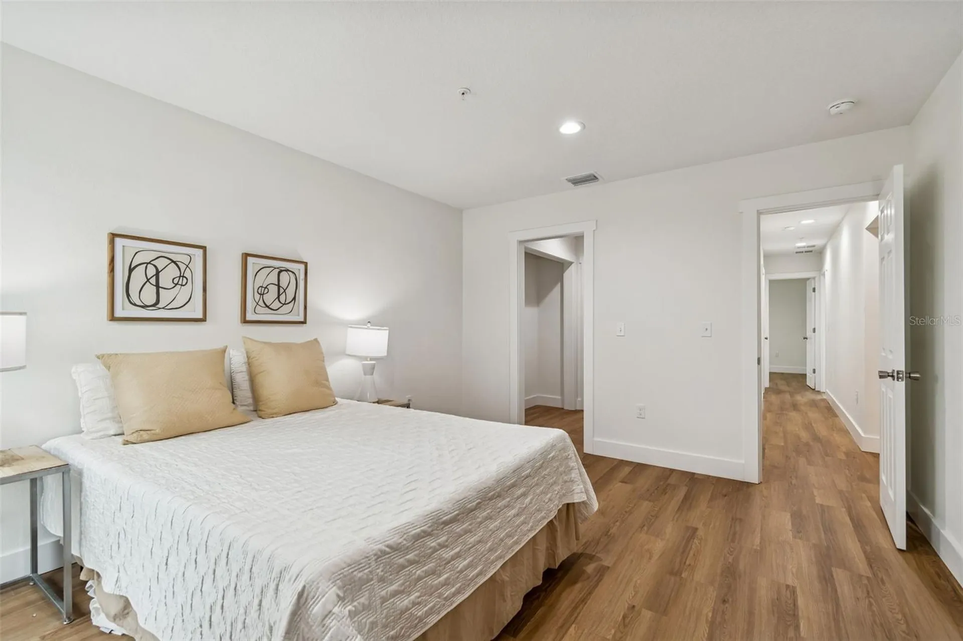 718 Haven Place Tarpon Springs FL 34689
