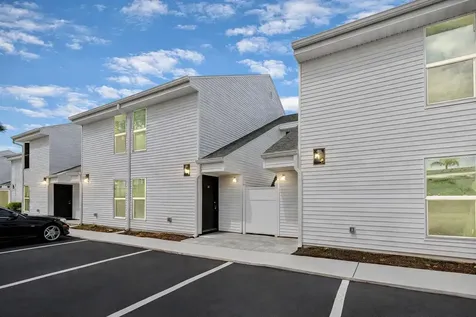 718 Haven Place Tarpon Springs FL 34689