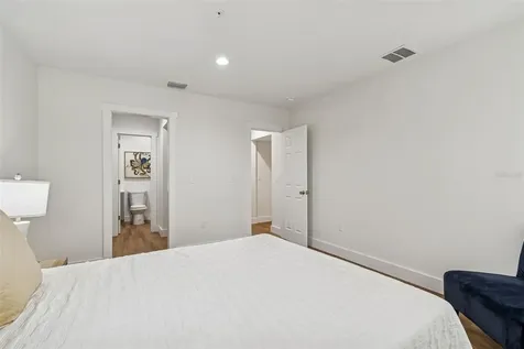 718 Haven Place Tarpon Springs FL 34689