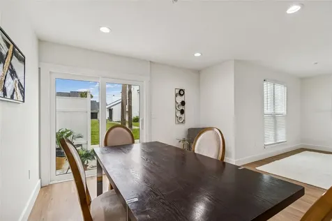 718 Haven Place Tarpon Springs FL 34689