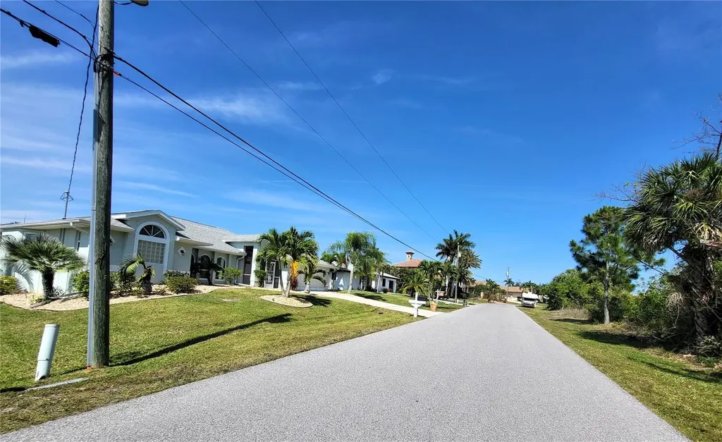 15164 Lyneburg Avenue Port Charlotte FL 33981