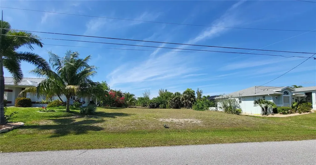 15164 Lyneburg Avenue Port Charlotte FL 33981