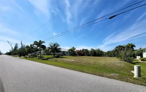 15164 Lyneburg Avenue Port Charlotte FL 33981