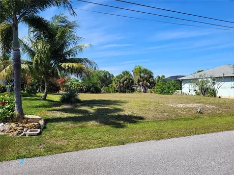 15164 Lyneburg Avenue Port Charlotte FL 33981