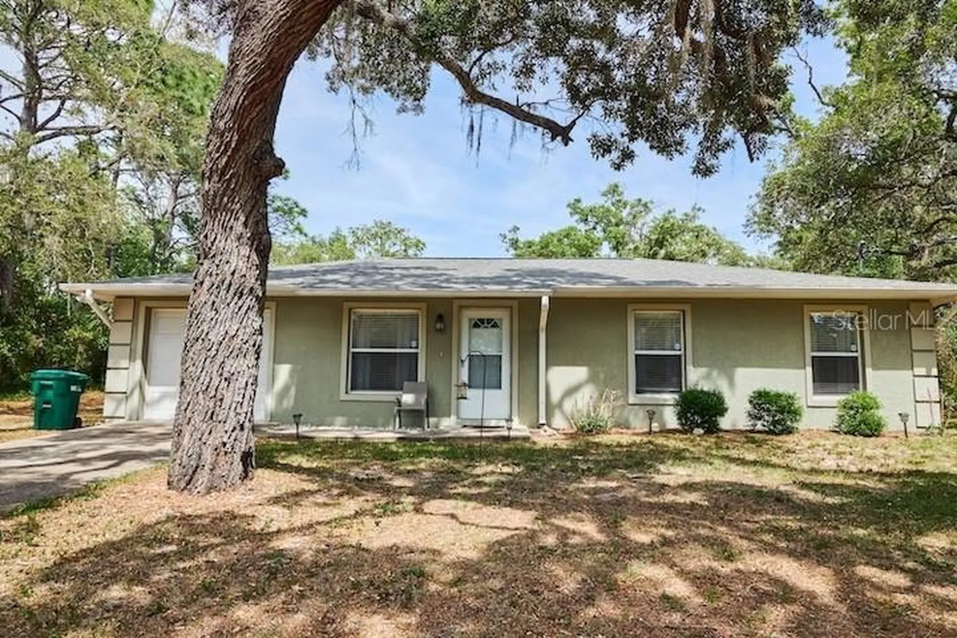 1817 S Casey Point Homosassa FL 34448