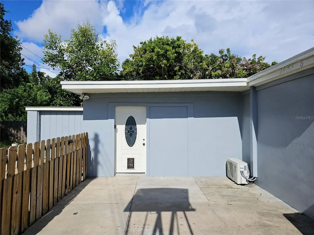2455 8th Avenue N St Petersburg FL 33713