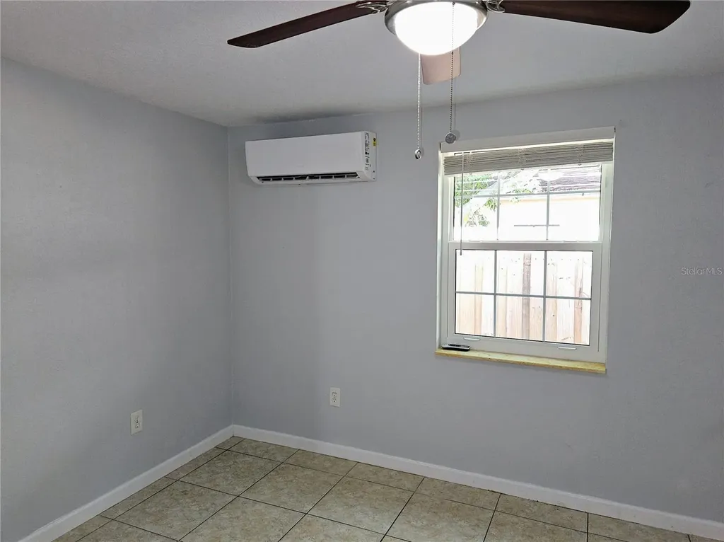 2455 8th Avenue N St Petersburg FL 33713