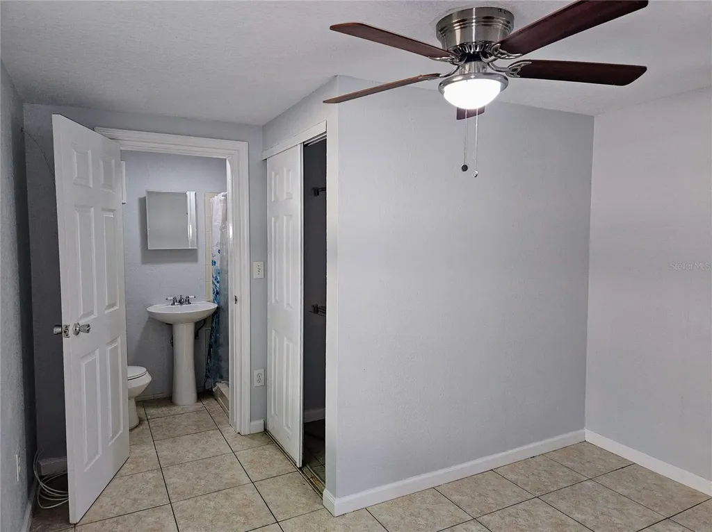 2455 8th Avenue N St Petersburg FL 33713