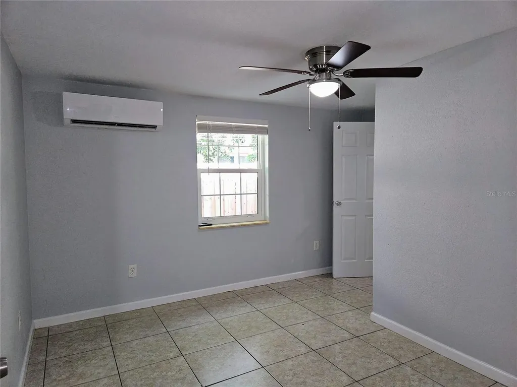 2455 8th Avenue N St Petersburg FL 33713