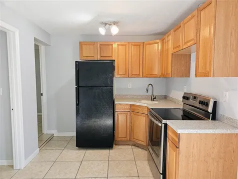 2455 8th Avenue N St Petersburg FL 33713