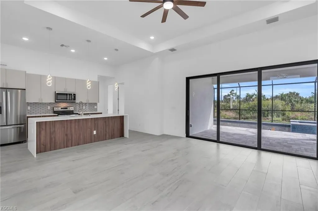 15401 Aqua Circle Port Charlotte FL 33981