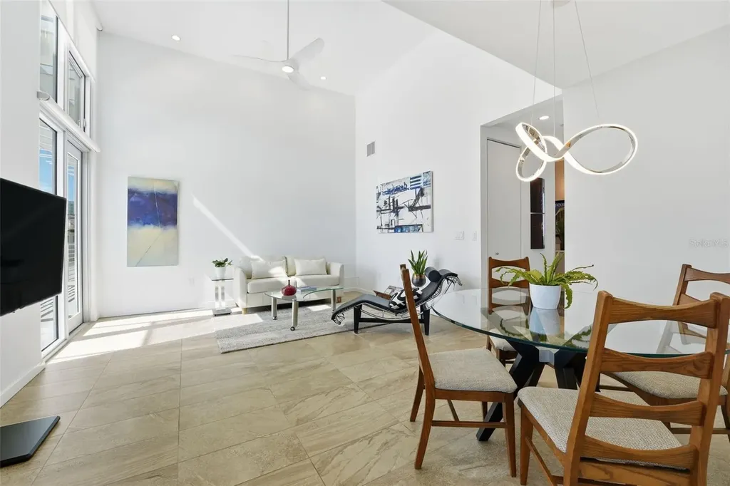 1350 5th Street Sarasota FL 34236