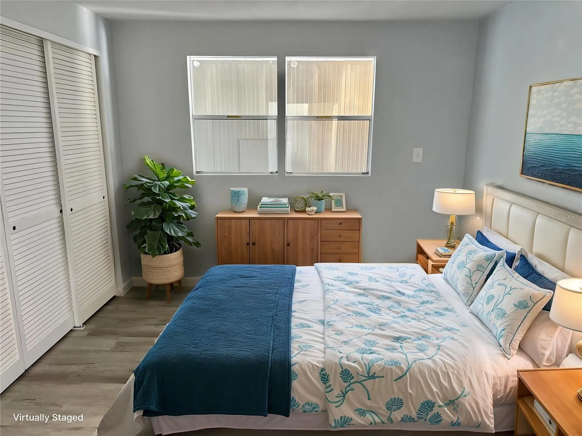 460 Mount Oak Avenue NE St Petersburg FL 33702