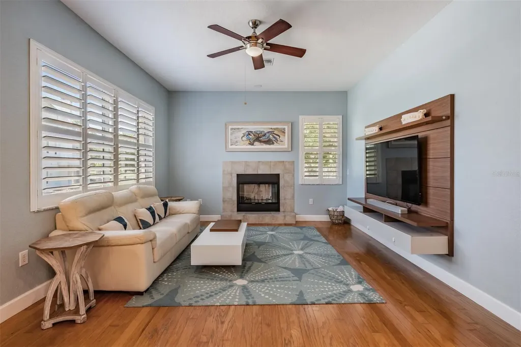 2008 N Pointe Alexis Drive Tarpon Springs FL 34689