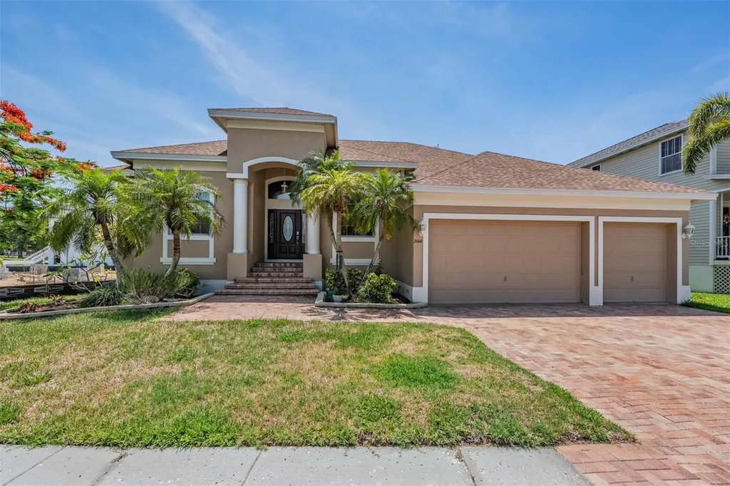 2008 N Pointe Alexis Drive Tarpon Springs FL 34689