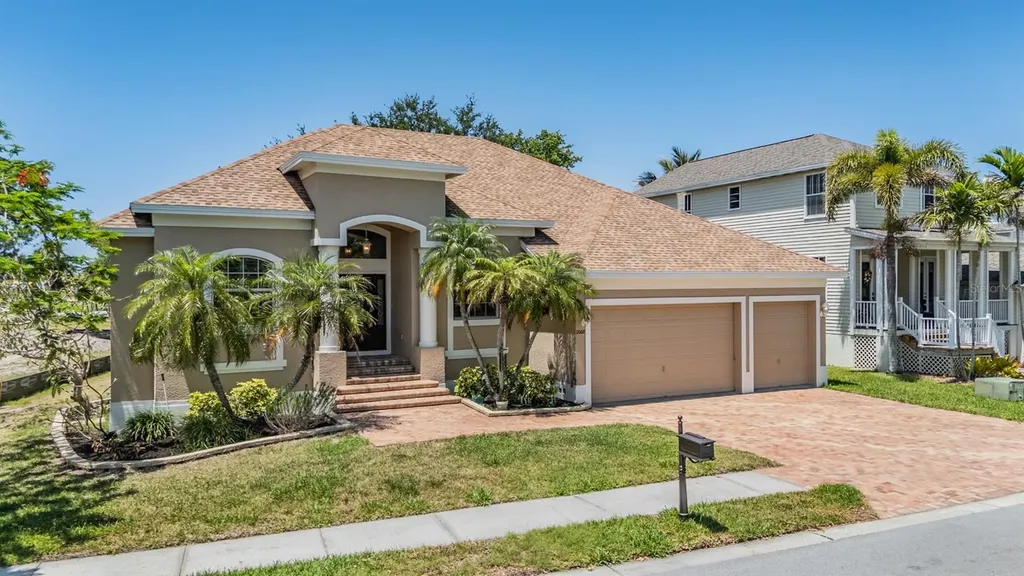2008 N Pointe Alexis Drive Tarpon Springs FL 34689