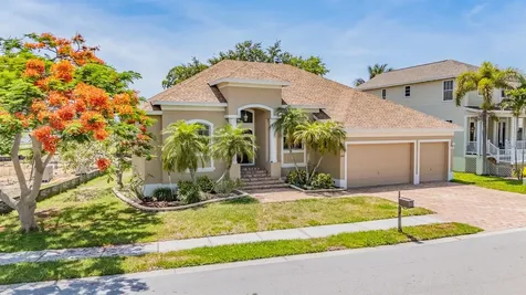 2008 N Pointe Alexis Drive Tarpon Springs FL 34689