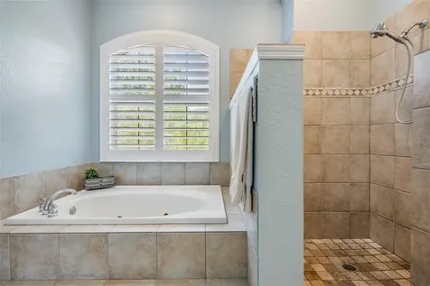 2008 N Pointe Alexis Drive Tarpon Springs FL 34689