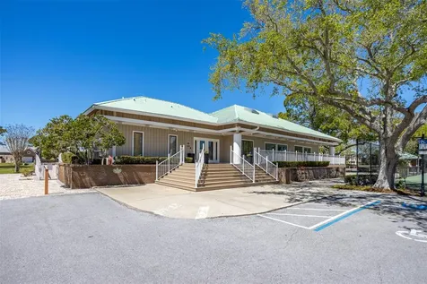 2008 N Pointe Alexis Drive Tarpon Springs FL 34689