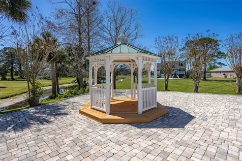 2008 N Pointe Alexis Drive Tarpon Springs FL 34689
