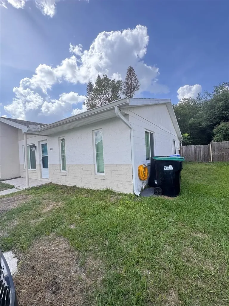 8043 Puffin Drive Orlando FL 32825