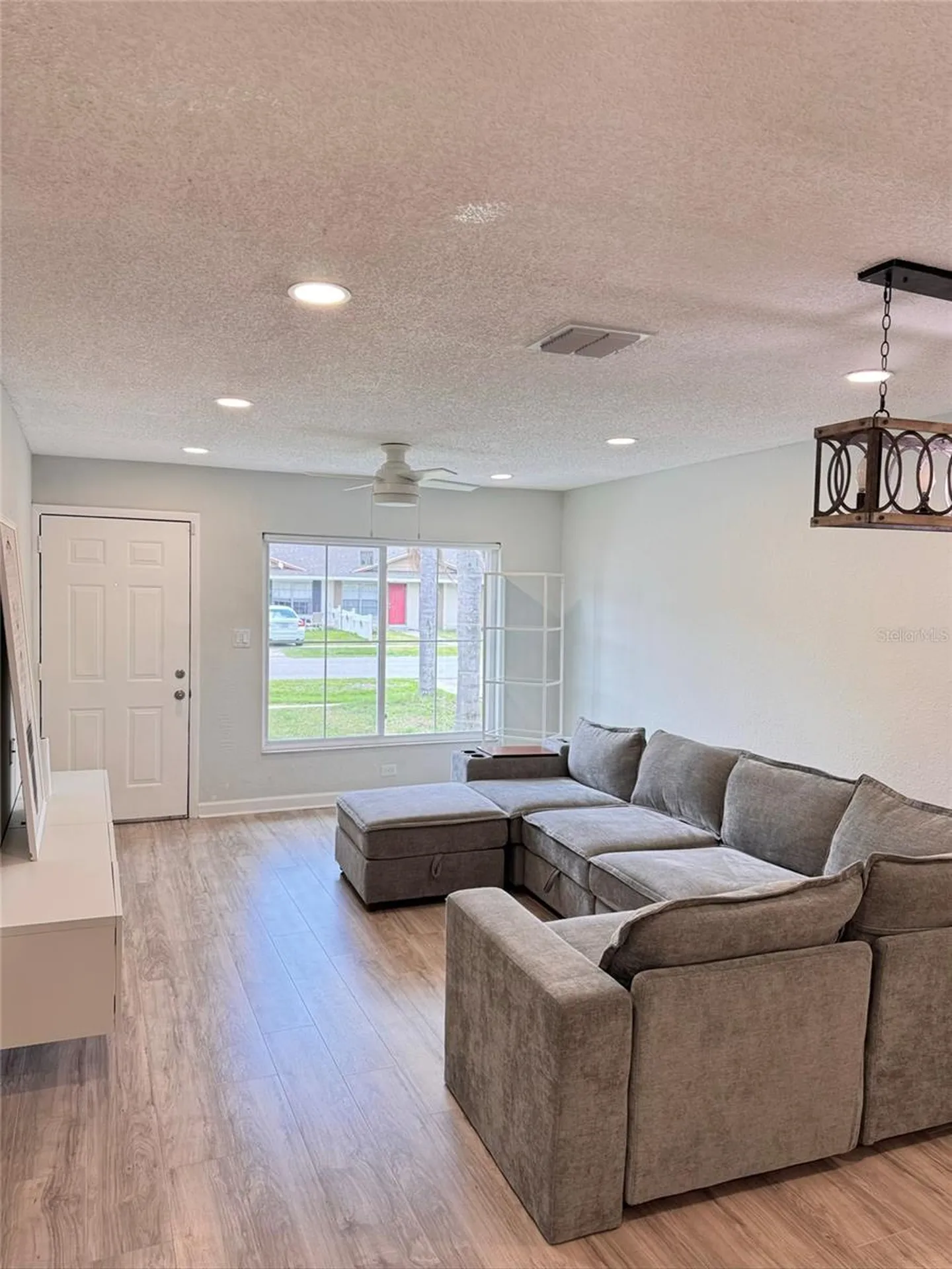 8043 Puffin Drive Orlando FL 32825