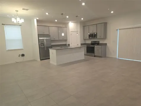 1838 Blue Lagoon Circle Mascotte FL 34753