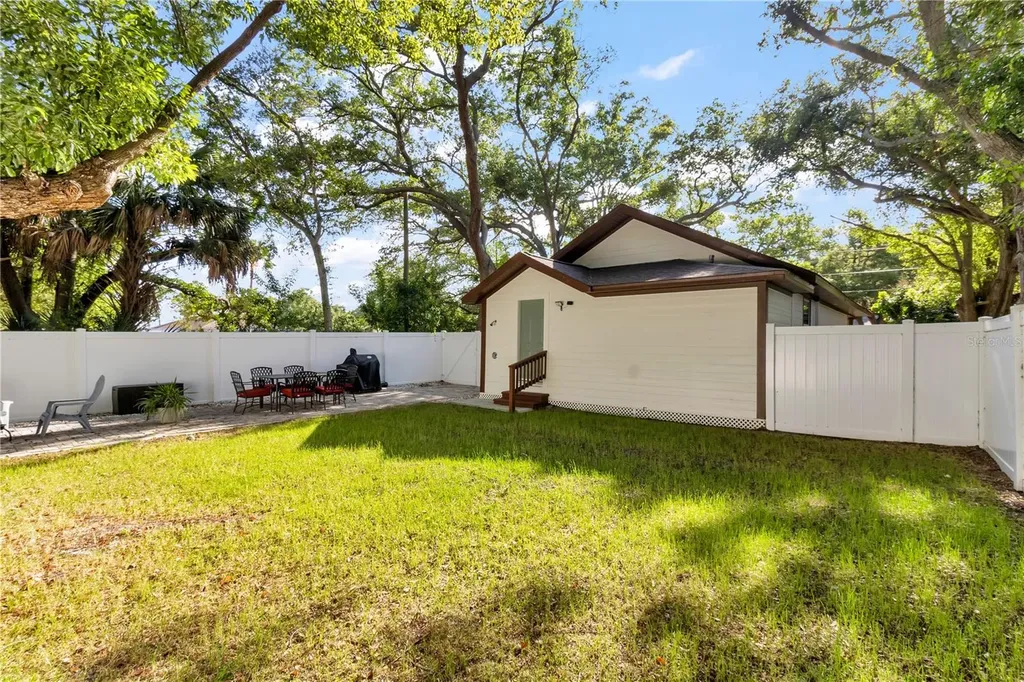 1308 S Madison Avenue Clearwater FL 33756
