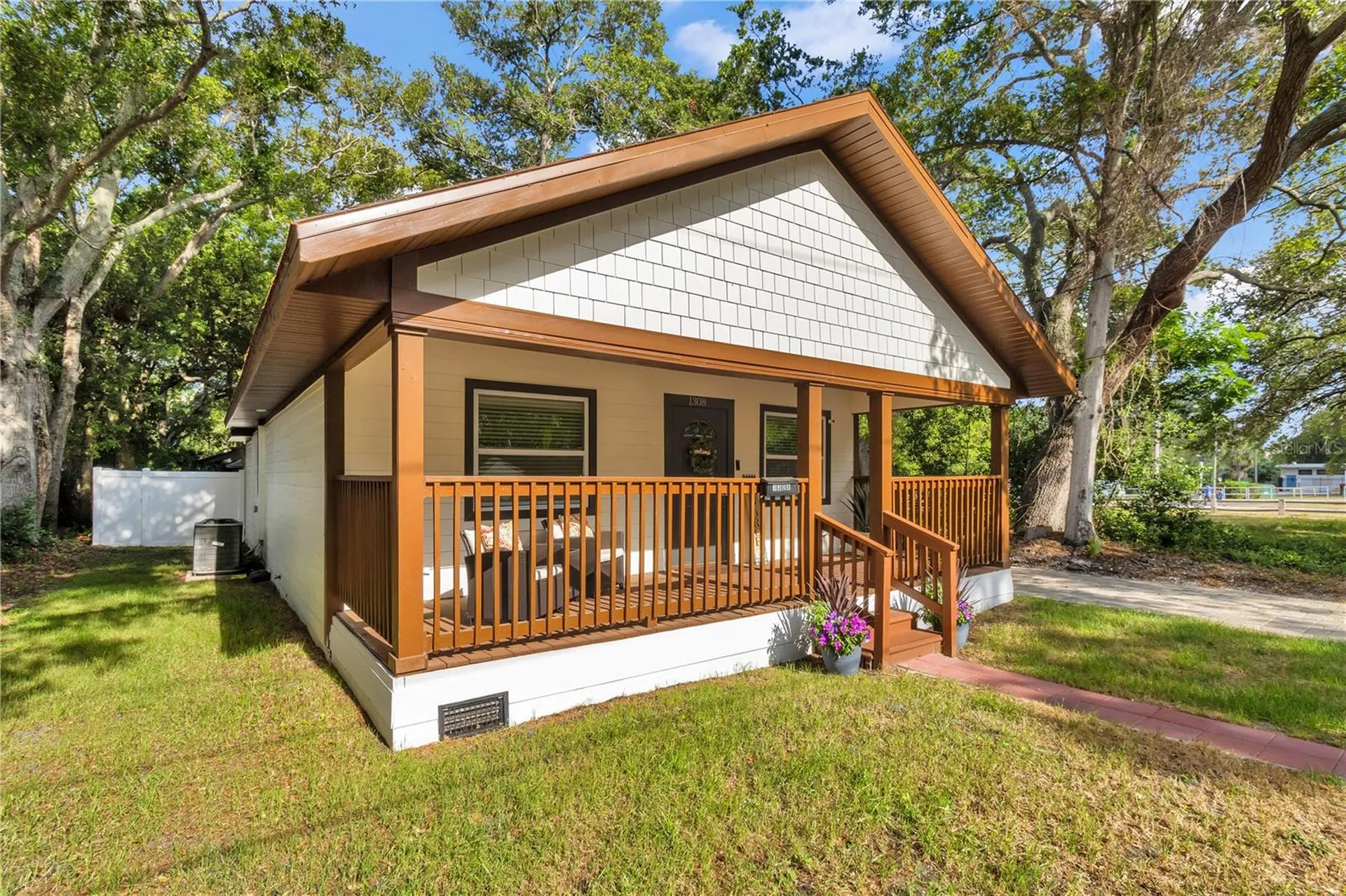 1308 S Madison Avenue Clearwater FL 33756