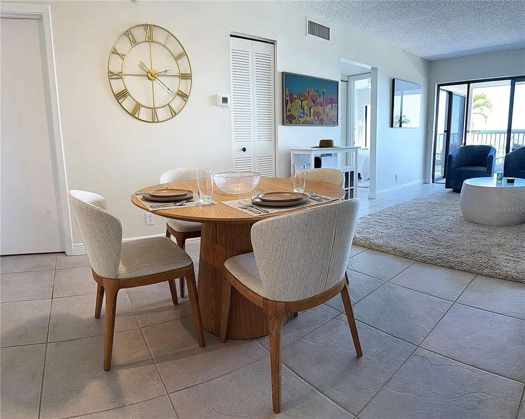 6322 Palma Del Mar Boulevard S St Petersburg FL 33715