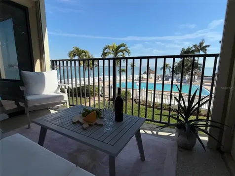 6322 Palma Del Mar Boulevard S St Petersburg FL 33715