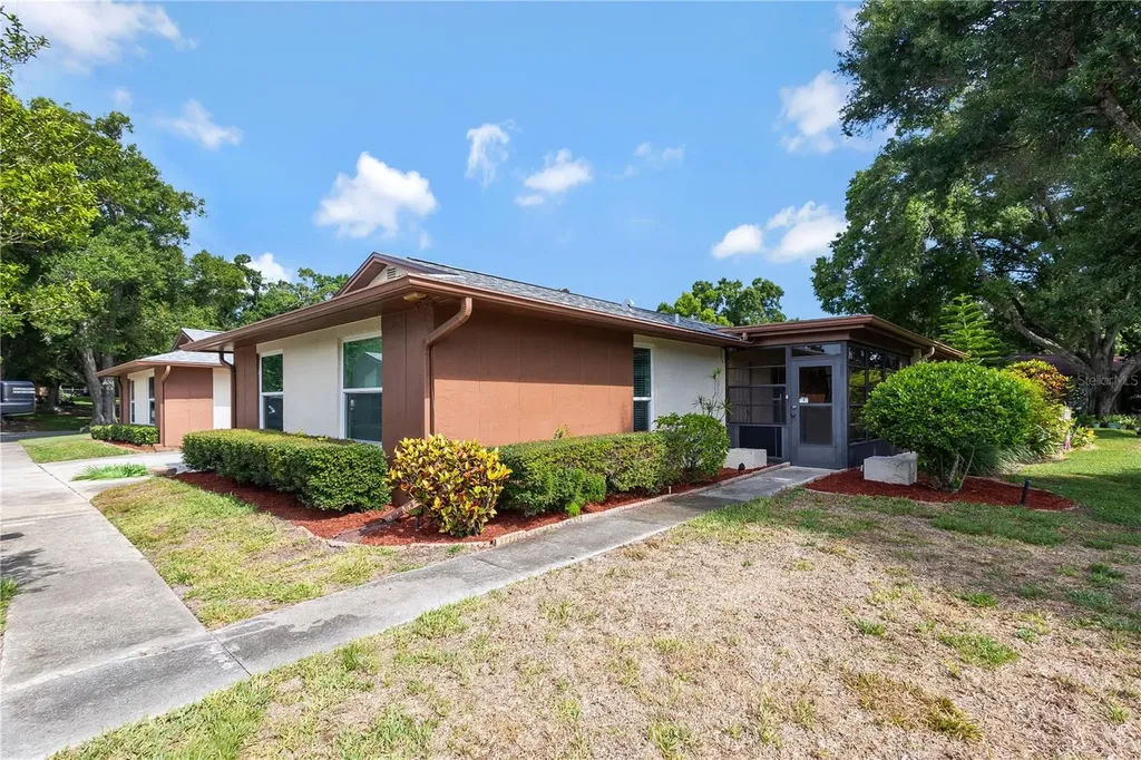 2261 Shelly Drive Palm Harbor FL 34684