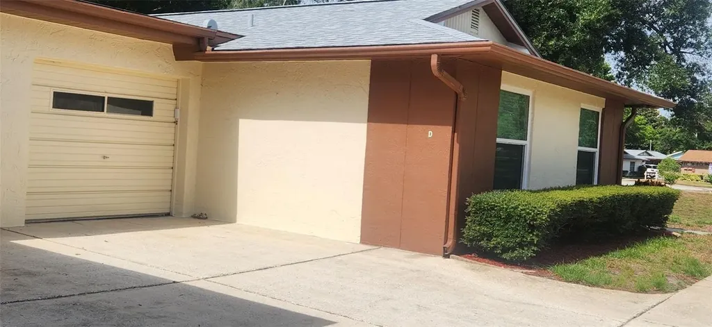 2261 Shelly Drive Palm Harbor FL 34684