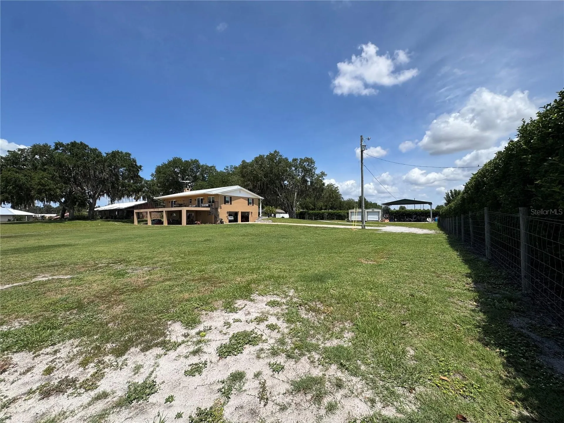 607 W State Road 630 Frostproof FL 33843