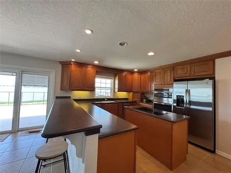 607 W State Road 630 Frostproof FL 33843