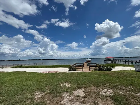 607 W State Road 630 Frostproof FL 33843