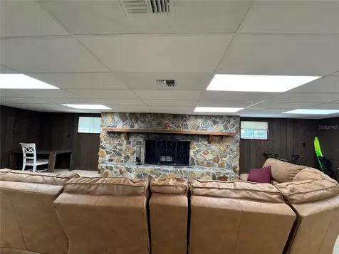 607 W State Road 630 Frostproof FL 33843