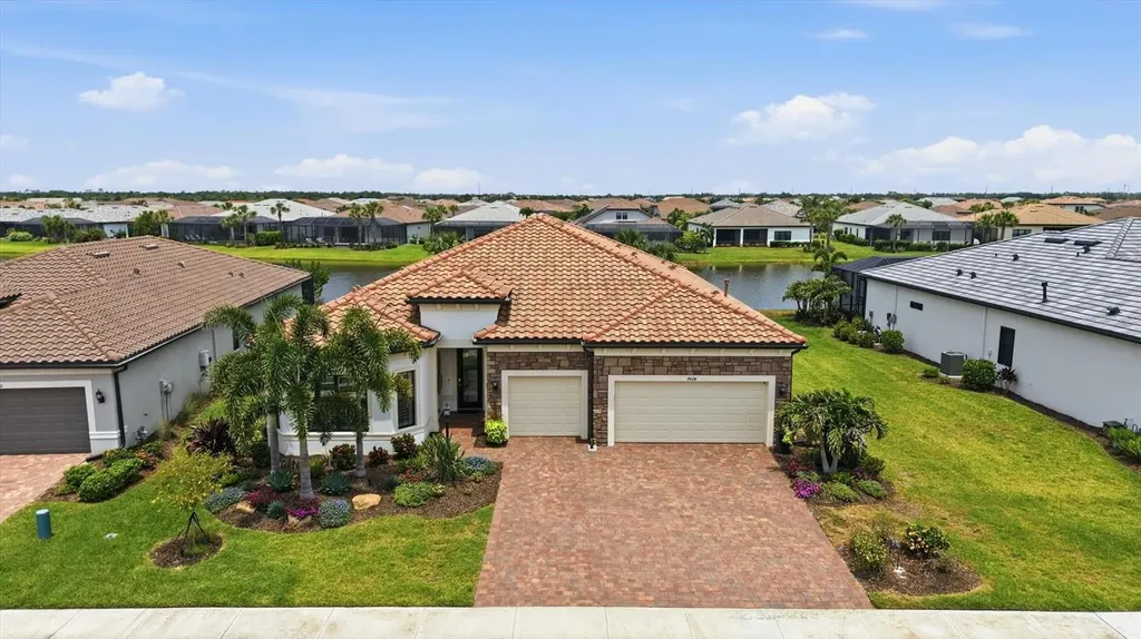 7428 Summerland Cove Lakewood Ranch FL 34202