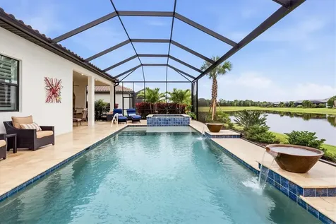 7428 Summerland Cove Lakewood Ranch FL 34202