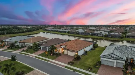 7428 Summerland Cove Lakewood Ranch FL 34202