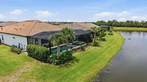 7428 Summerland Cove Lakewood Ranch FL 34202