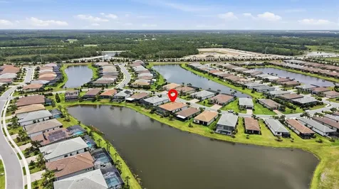 7428 Summerland Cove Lakewood Ranch FL 34202