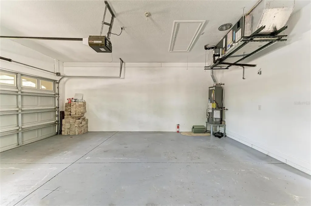 5047 Lakescene Place Sarasota FL 34243