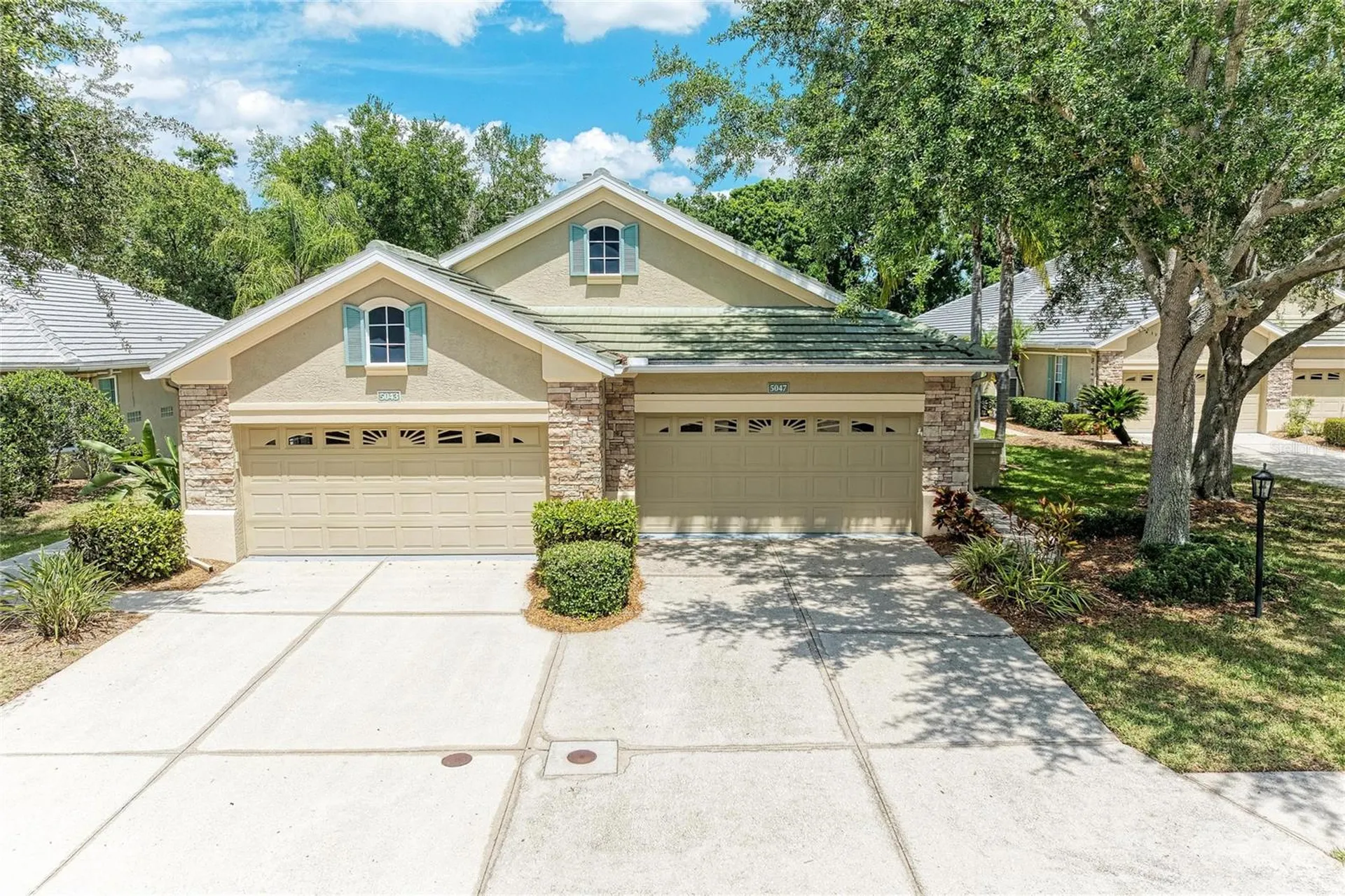 5047 Lakescene Place Sarasota FL 34243