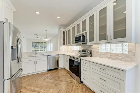 5047 Lakescene Place Sarasota FL 34243
