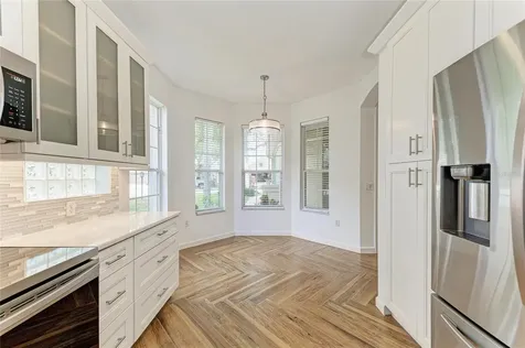 5047 Lakescene Place Sarasota FL 34243